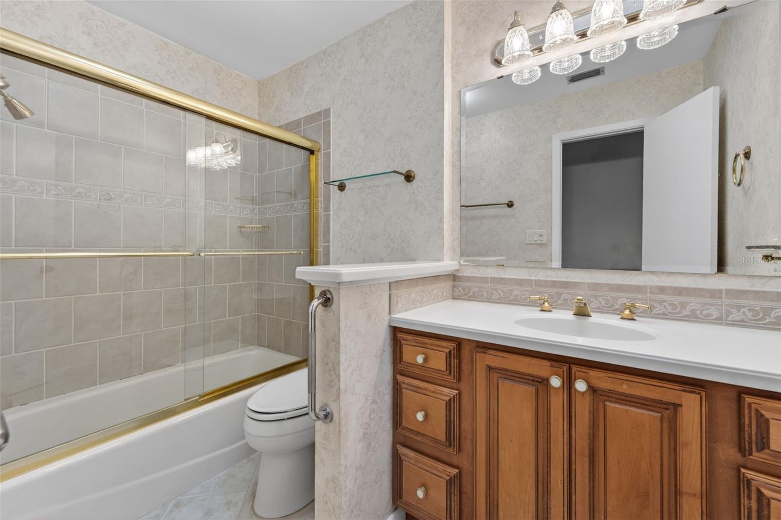 TOWN N COUNTRY PARK UNIT 31 - Residential