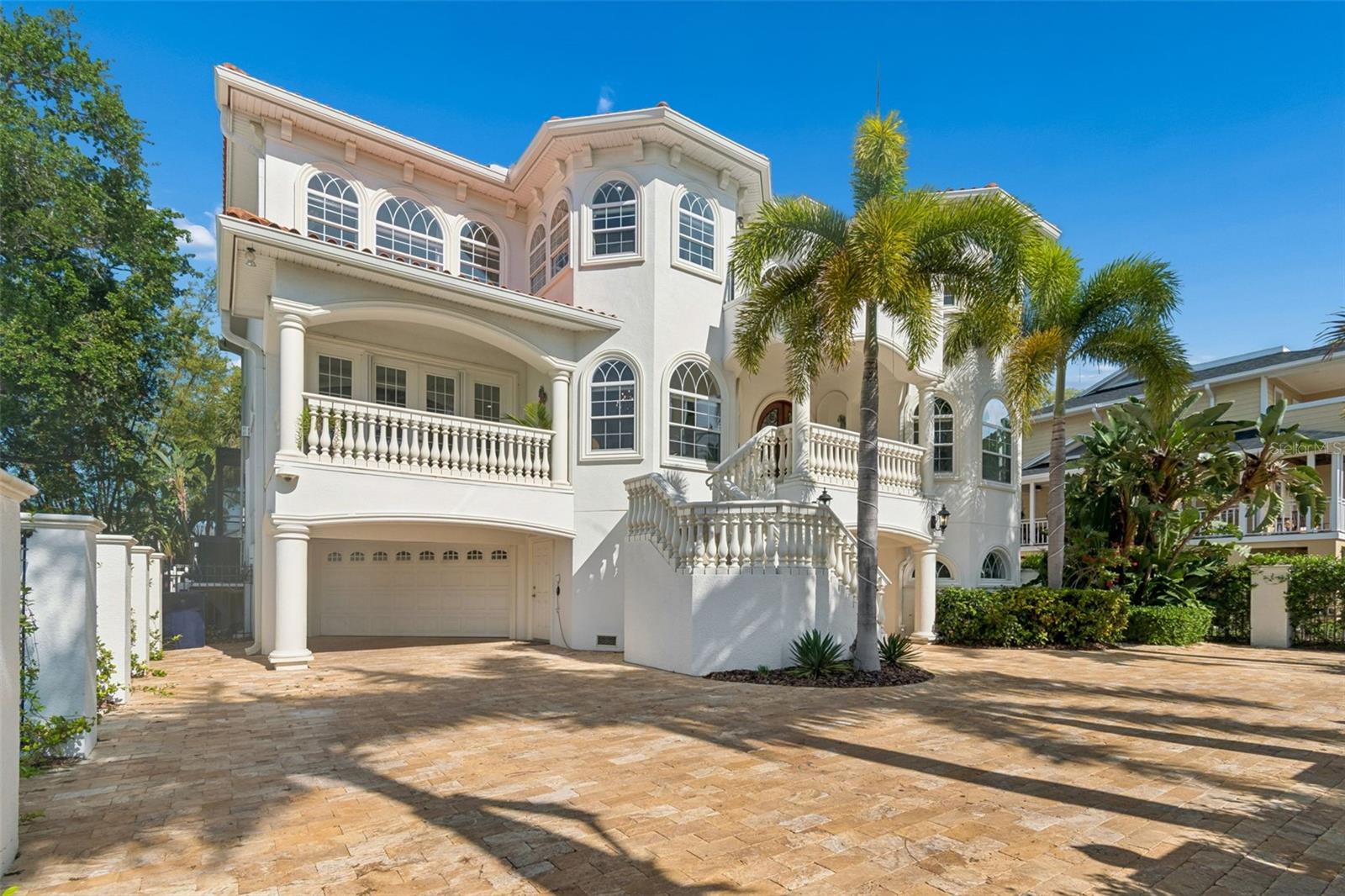 BAYHILL ESTATES - Residential