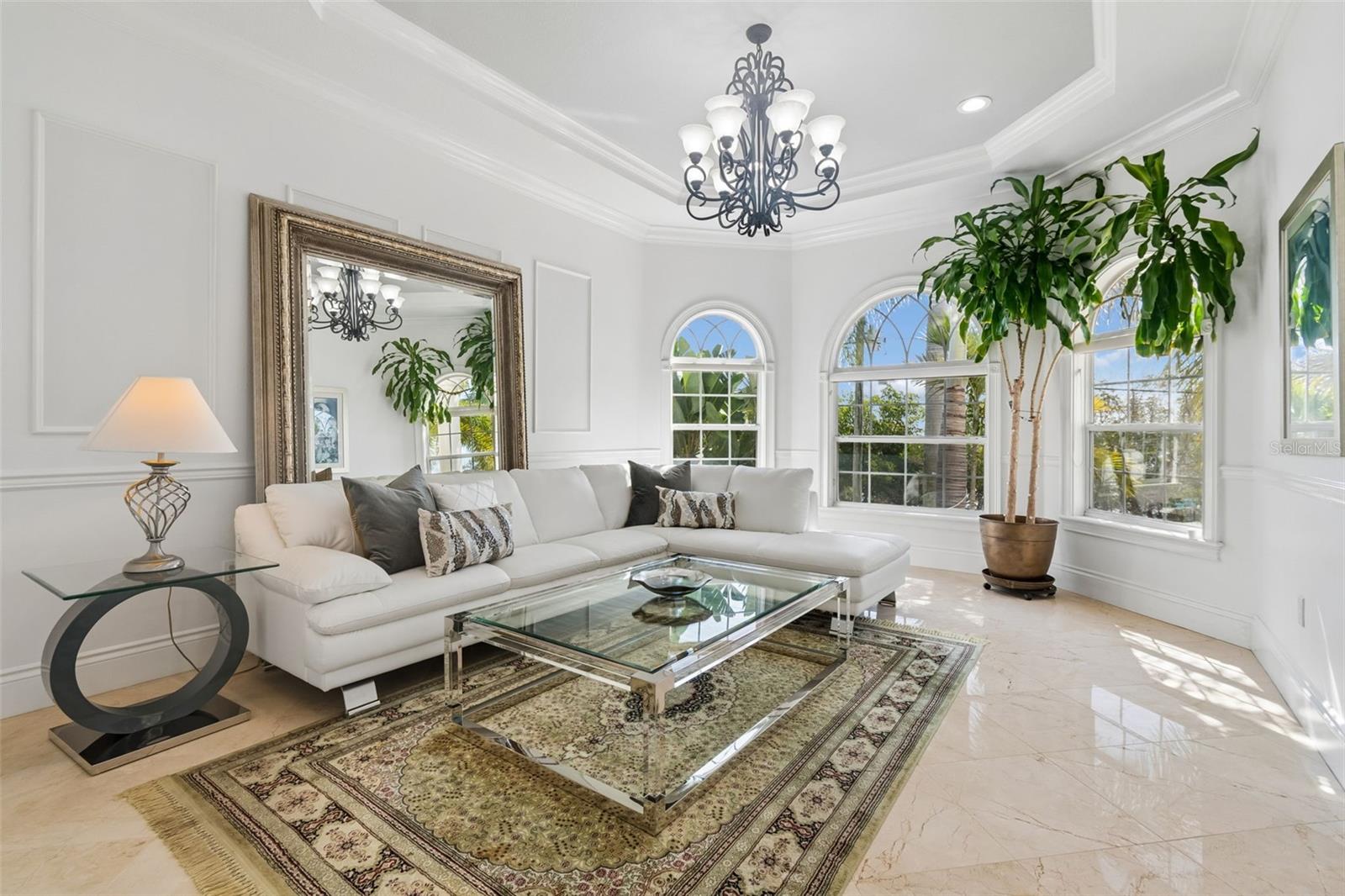 BAYHILL ESTATES - Residential