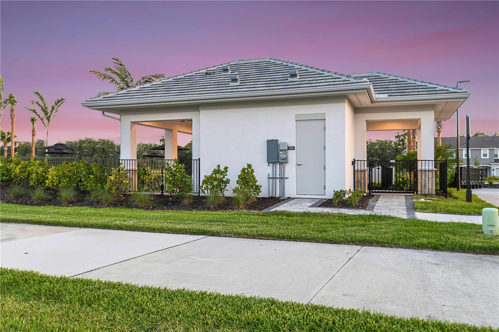 THE TOWNS AT SKYE RANCH - Residential
