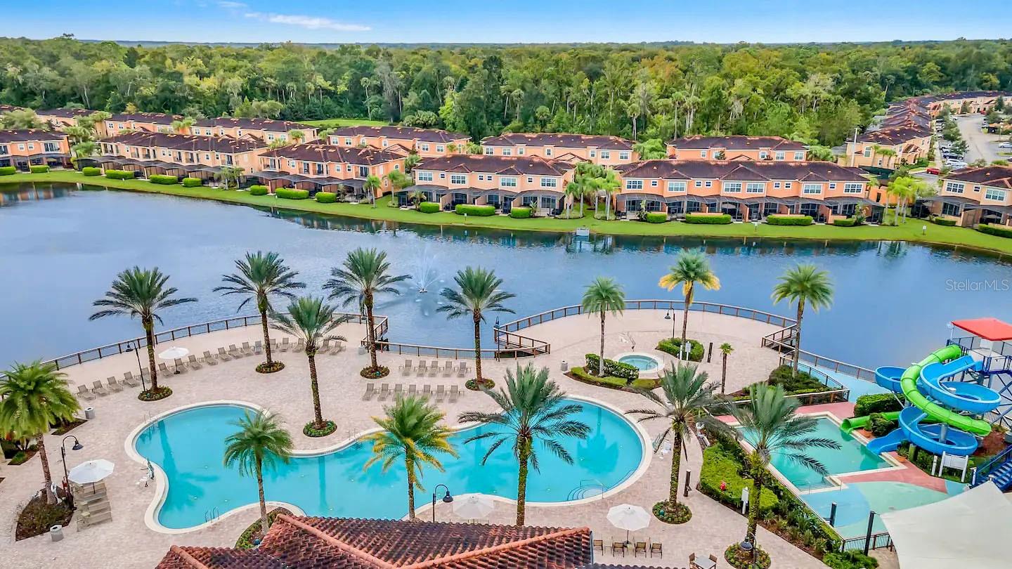 REGAL OAKS AT OLD TOWN - Residential