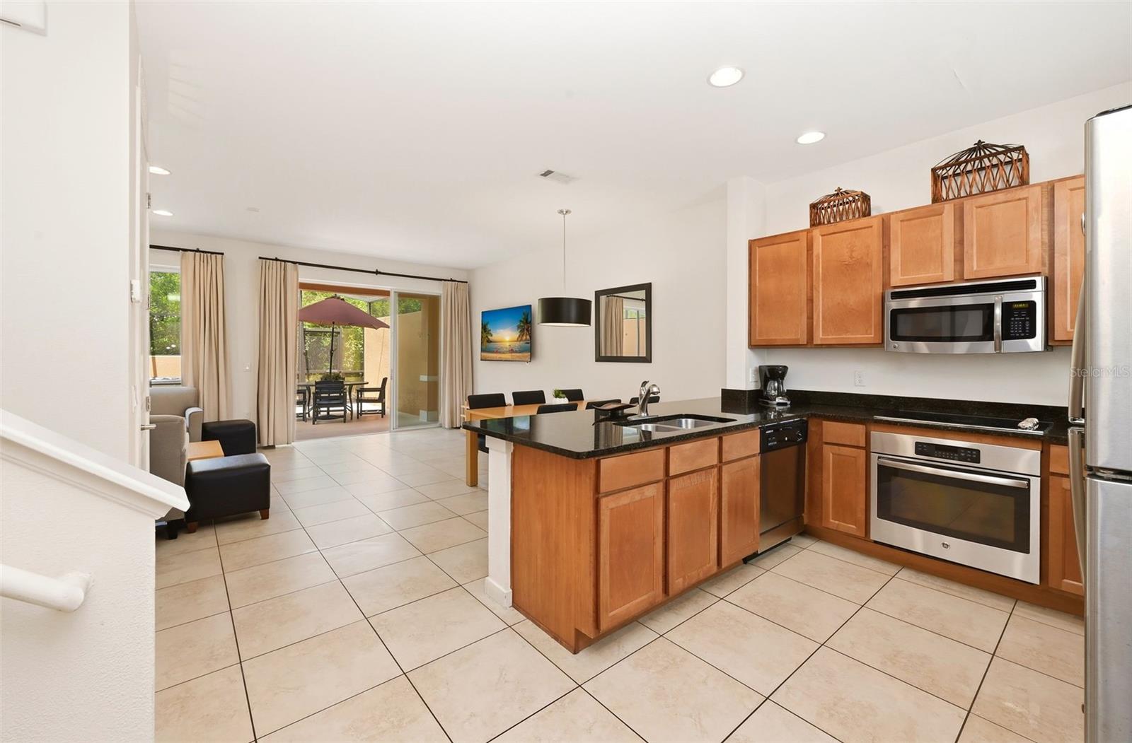 REGAL OAKS AT OLD TOWN - Residential