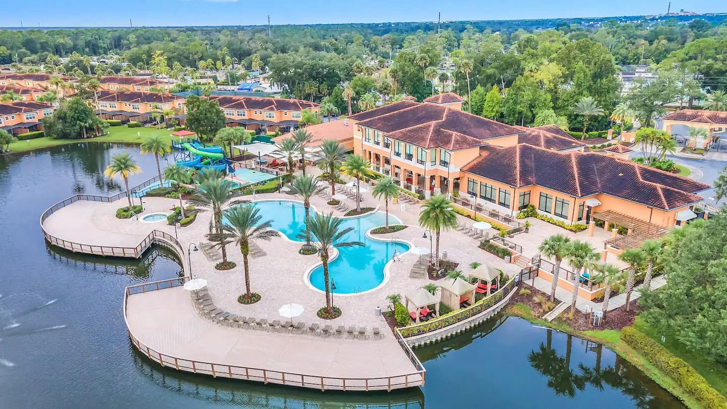 REGAL OAKS AT OLD TOWN - Residential