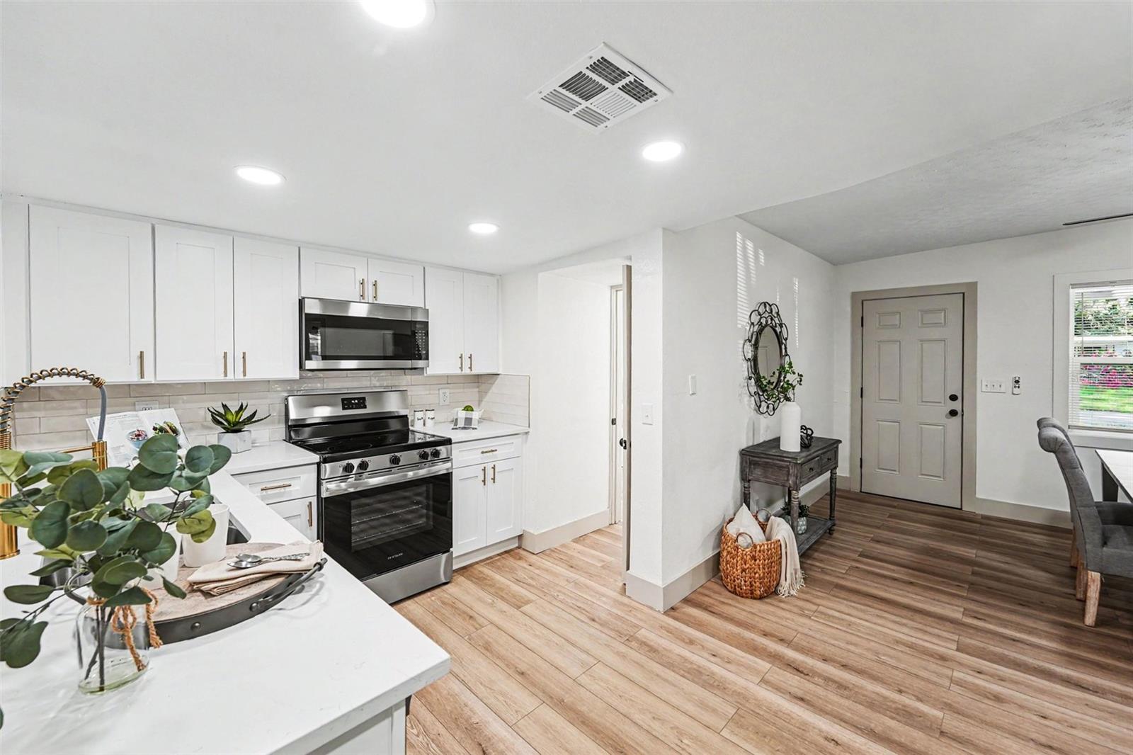 ORANGE LAKE VILLAGE 2 - Residential