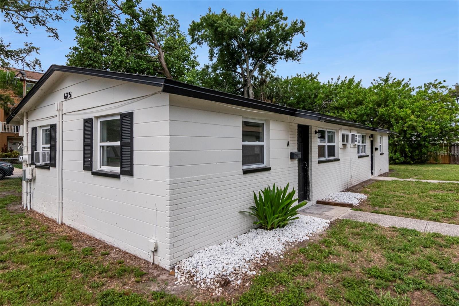 WEST PORT - Residential Income