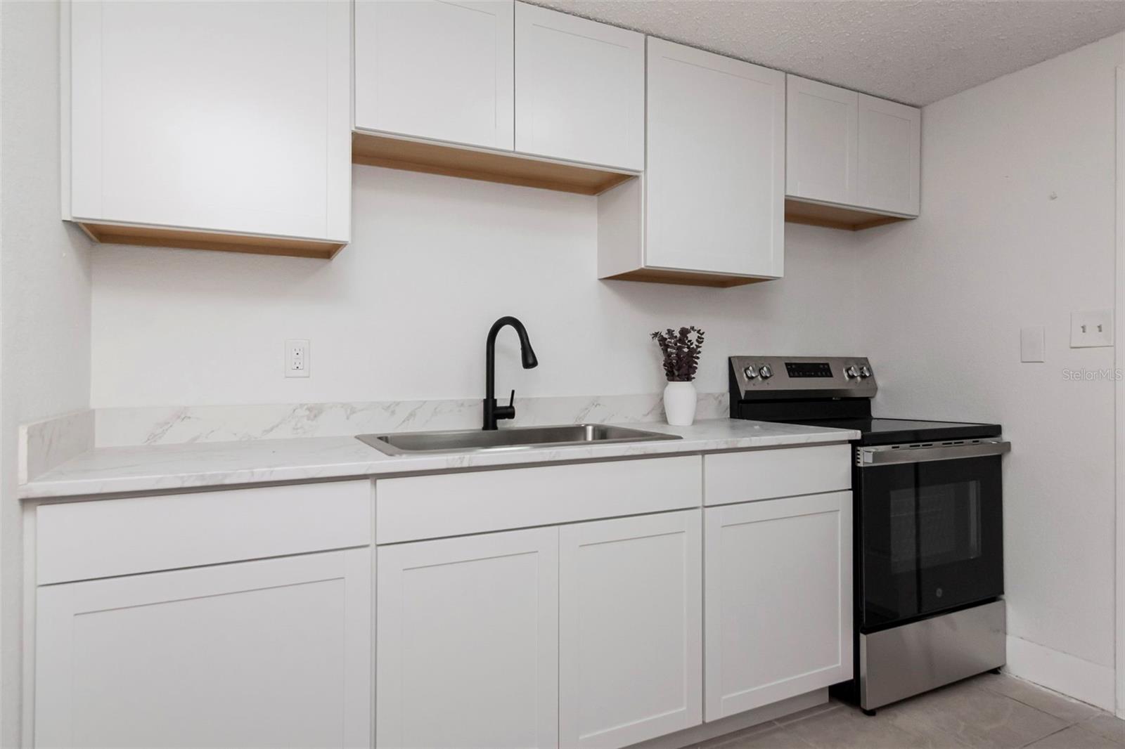 WEST PORT - Residential Income
