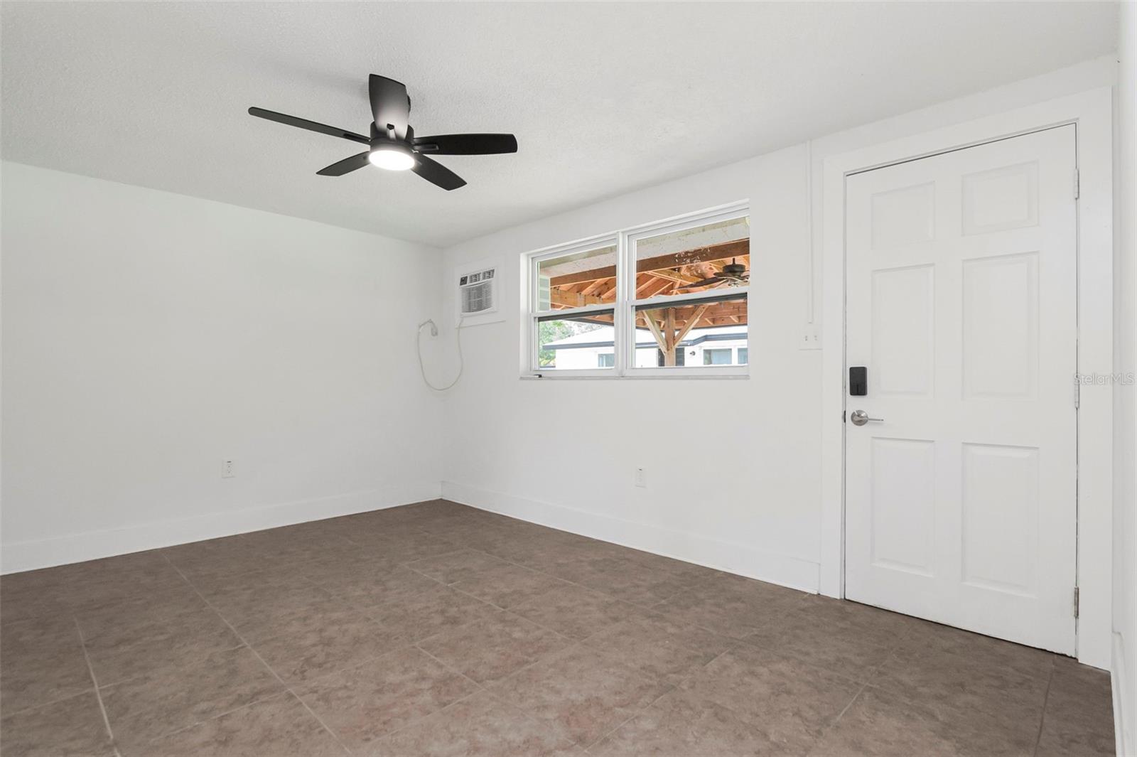 WEST PORT - Residential Income