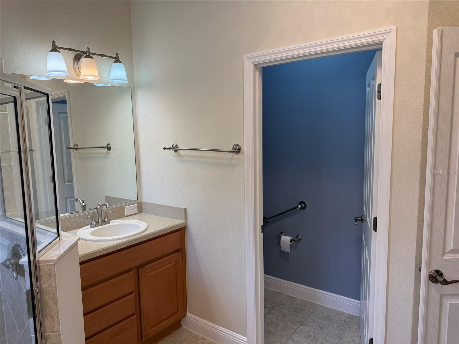 VILLAGES OF SUMTER - Residential Lease