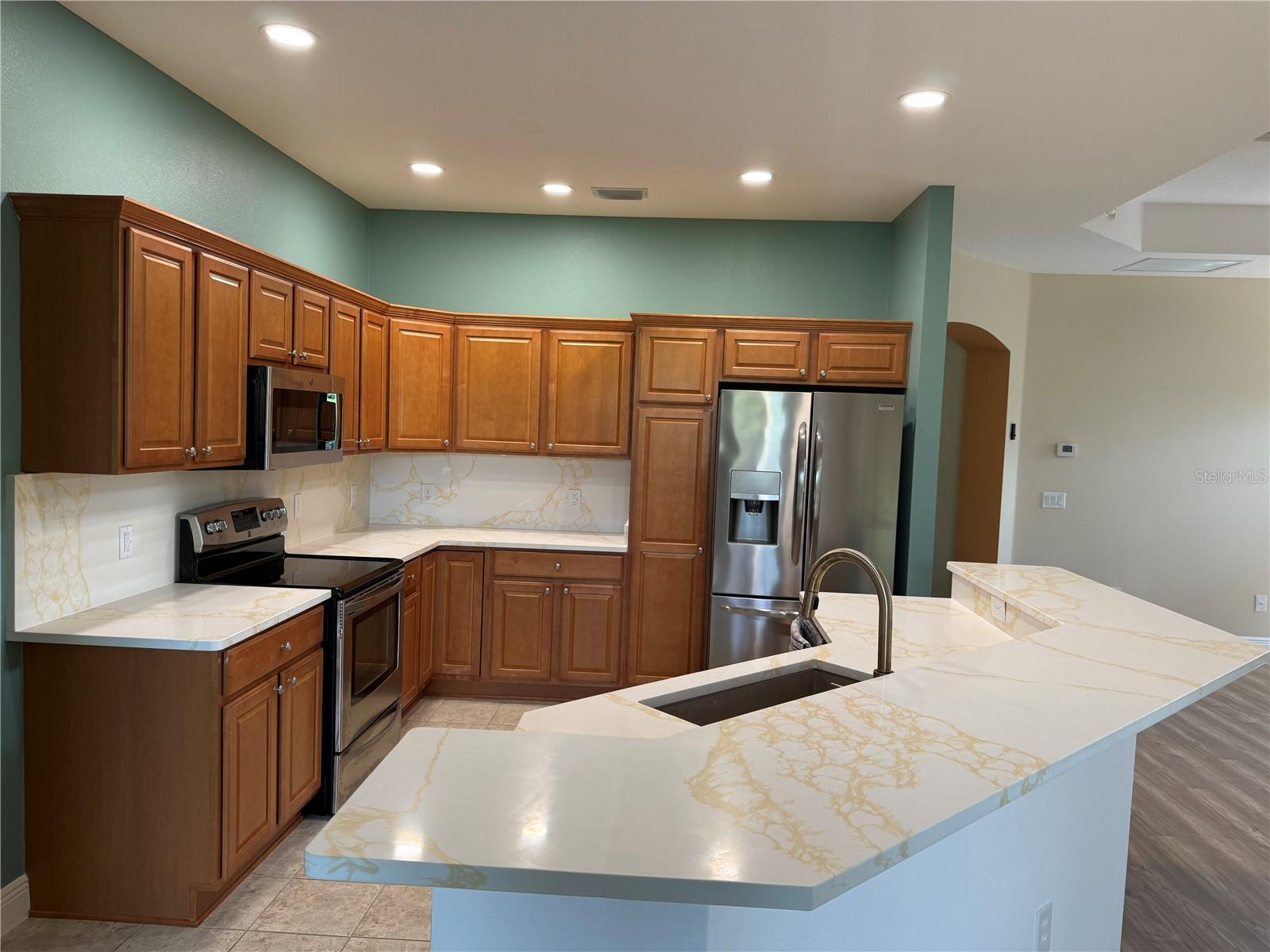 VILLAGES OF SUMTER - Residential Lease