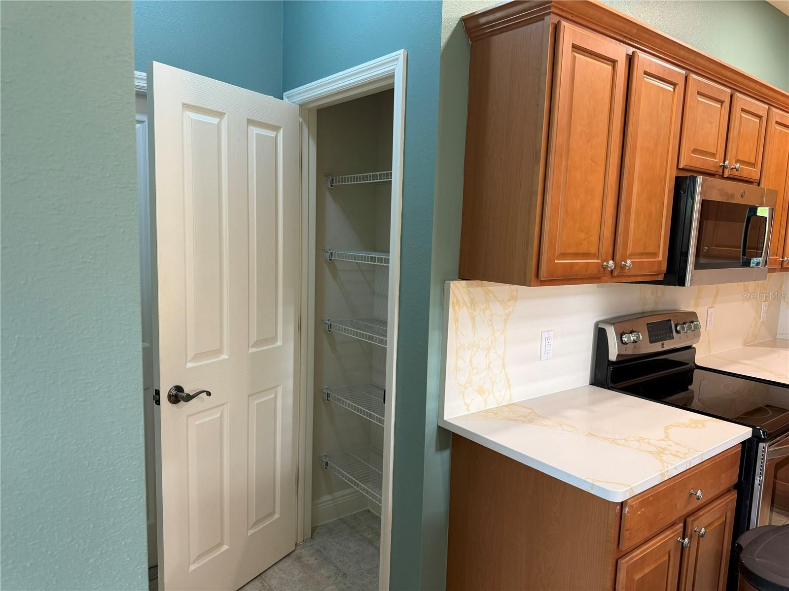 VILLAGES OF SUMTER - Residential Lease