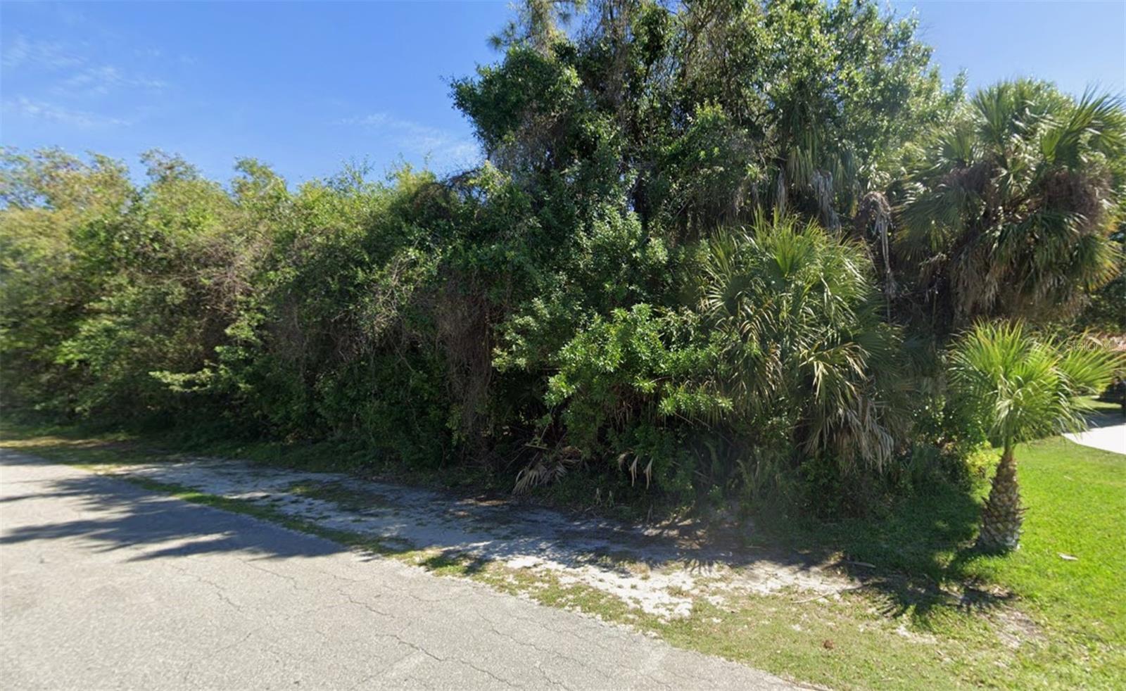 LEHIGH ACRES - Land
