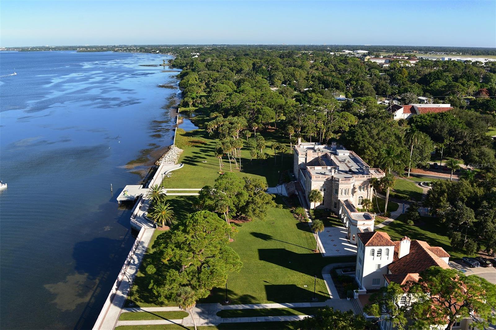 WHITFIELD ESTATES BLKS 14-23 & 26 - Residential