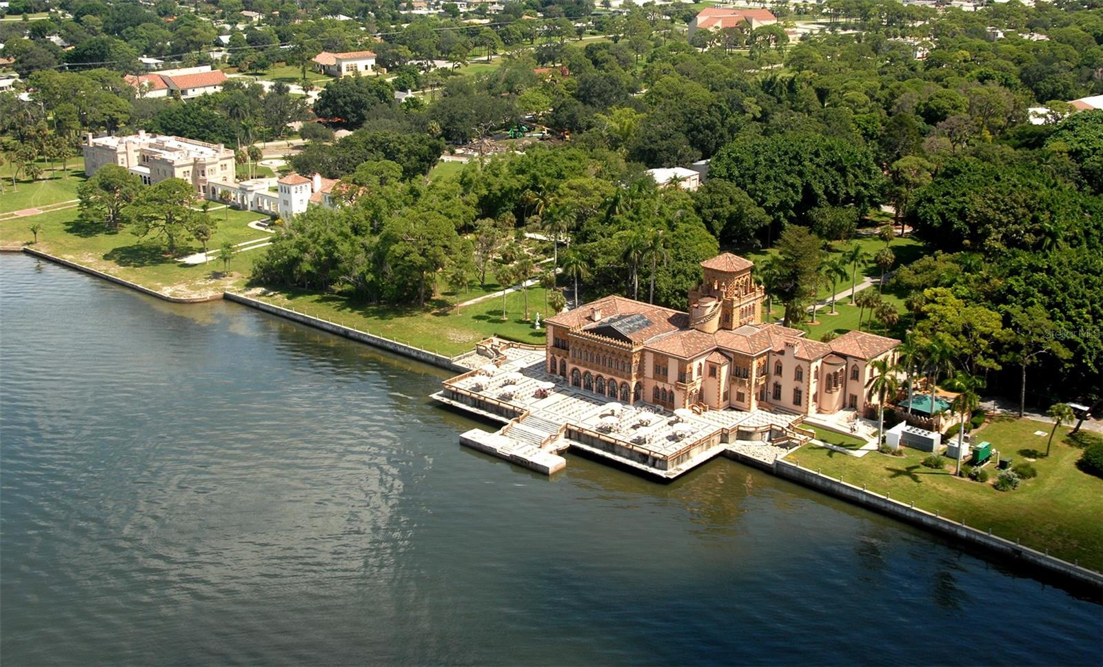 WHITFIELD ESTATES BLKS 14-23 & 26 - Residential