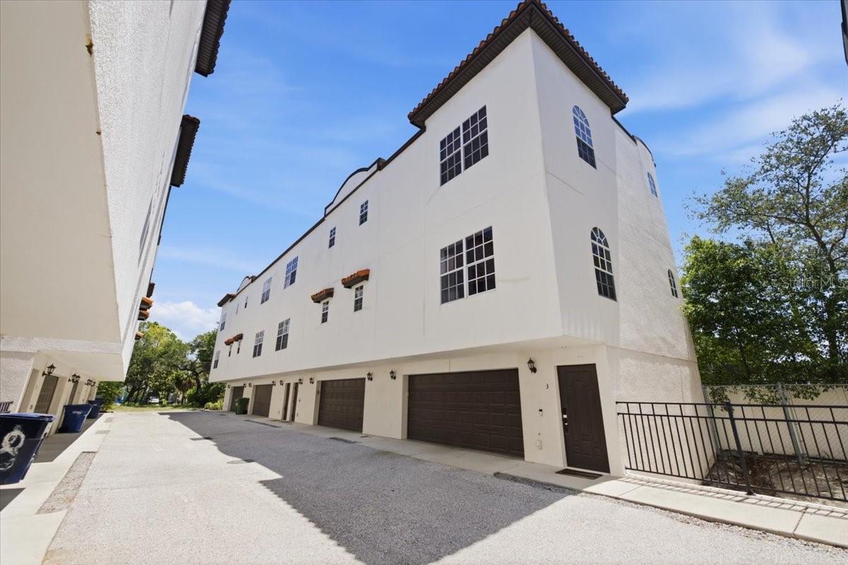 Luxury, lifestyle, and location converge in the heart of South Tampa. Perfectly positioned just moments from Hyde Park Village and the city’s most coveted dining, shopping, wellness, and waterfront destinations, this thoughtfully renovated 3-bedroom, 2.5-bath residence offers the perfect blend of sophisticated design, modern comfort, and everyday convenience.

From the moment you arrive, you’ll appreciate a floor plan and end unit convenience designed for life today. The first level offers an oversized attached garage with additional storage and direct access into the home. Upstairs, natural light fills the open-concept main living level where the designer-inspired kitchen, dining area, and living room seamlessly come together, creating an inviting space for entertaining or quiet evenings at home. A versatile third bedroom on this floor offers endless possibilities as a guest suite, executive home office, nursery, or fitness space, while a conveniently located half bath completes the level. The top floor is reserved for privacy, featuring two spacious ensuite bedrooms, including a serene primary retreat with an oversized walk-in closet and beautifully appointed bath. The secondary suite also offers a private ensuite bath and generous closet space, making it equally comfortable for family or overnight guests.

Every detail throughout the home has been intentionally curated to create a warm, contemporary aesthetic. Wide-plank white oak luxury vinyl flooring with premium cushioned backing flows throughout, complemented by designer lighting, custom ribbon walnut accent paneling that creates a striking entertainment feature wall, elegant LED wall sconces, and thoughtfully selected finishes that balance modern sophistication with inviting warmth. A brand-new HVAC system installed in June 2026 provides lasting peace of mind, making this residence completely turnkey.

Outside your front door, discover the lifestyle that makes South Tampa one of the city’s most desirable places to call home. Start your mornings with coffee at Buddy Brew, enjoy brunch at Willa’s, spend the afternoon shopping Hyde Park Village, bike or jog along iconic Bayshore Boulevard, paddleboard on Tampa Bay, meet friends for dinner at Meat Market or BarTaco, or enjoy everything Water Street, Midtown Tampa, and Downtown have to offer—all just minutes away. Tampa International Airport, MacDill Air Force Base, and major commuter routes are easily accessible, while the Gulf Coast’s award-winning beaches are only 20 to 25 minutes from home.

Located within the highly sought-after Mitchell Elementary, Wilson Middle School, and Plant High School districts, this residence offers an exceptional opportunity to enjoy one of Tampa’s most desirable locations.

Beautifully reimagined, thoughtfully designed, and perfectly positioned, this is more than a turnkey home—it’s a place where elevated design meets an exceptional South Tampa lifestyle.