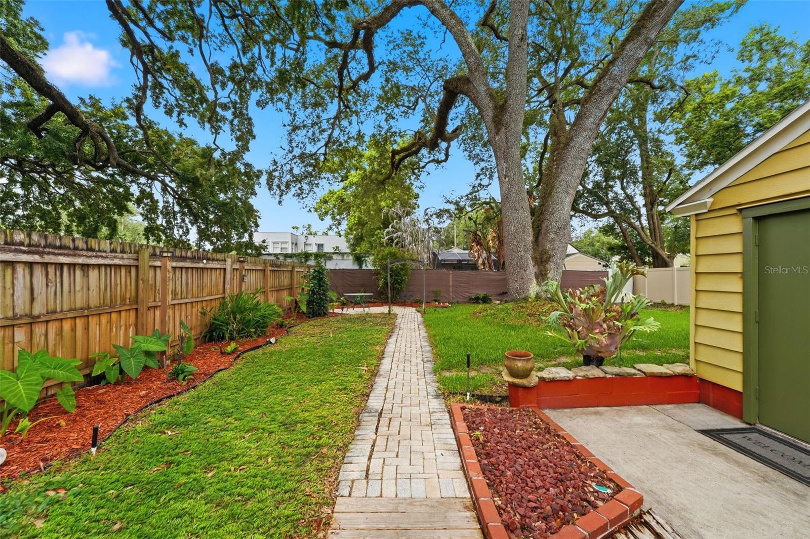 COLONIALTOWN SOUTH - Residential
