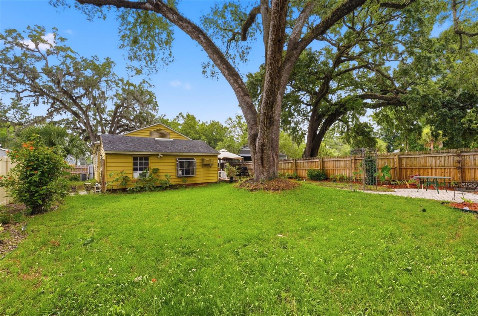 COLONIALTOWN SOUTH - Residential