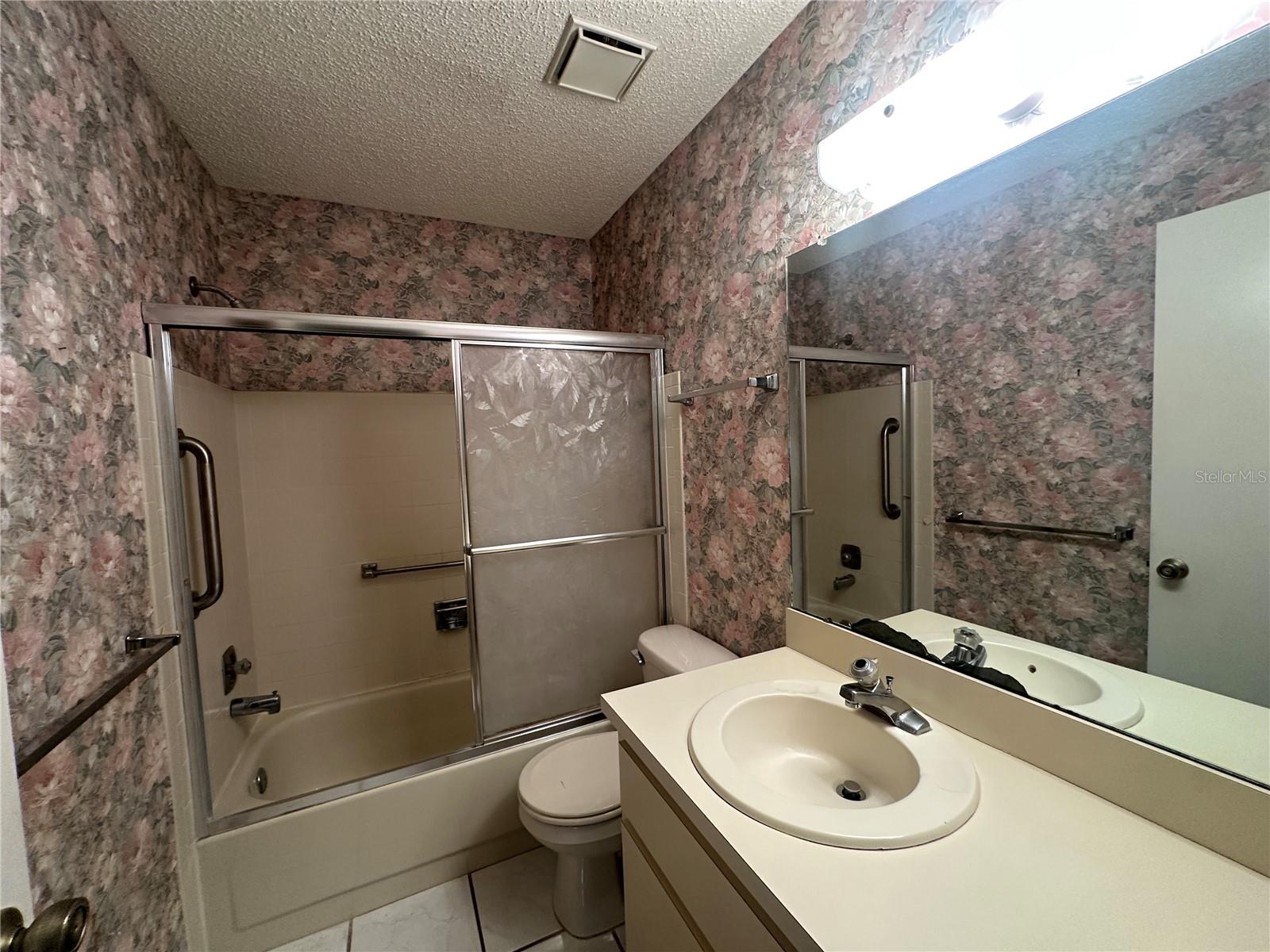 VILLAGE WOODS CONDO PH 03 - Residential