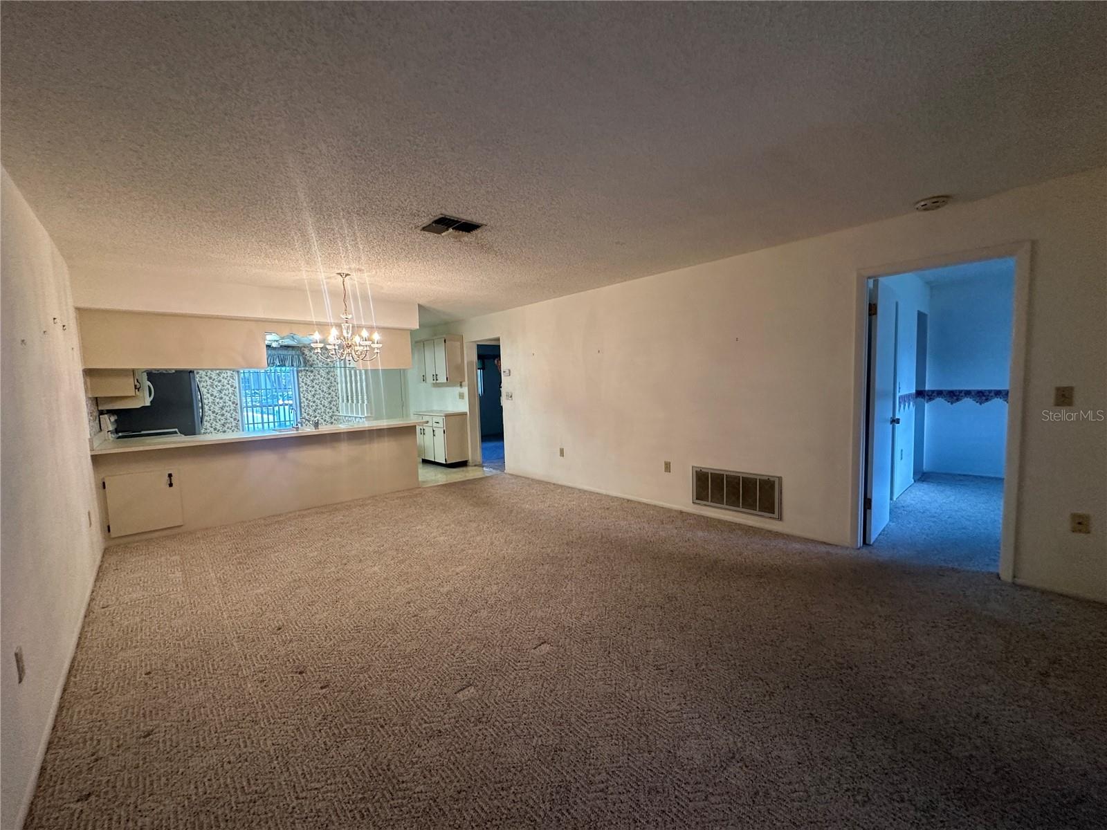 VILLAGE WOODS CONDO PH 03 - Residential
