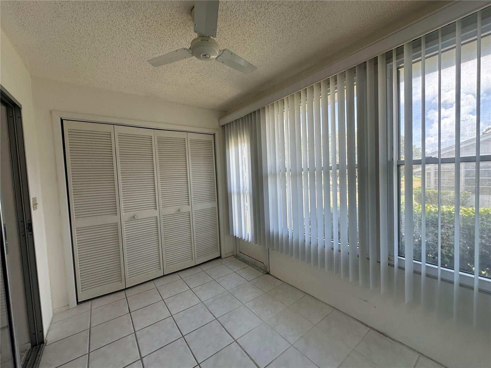 VILLAGE WOODS CONDO PH 03 - Residential