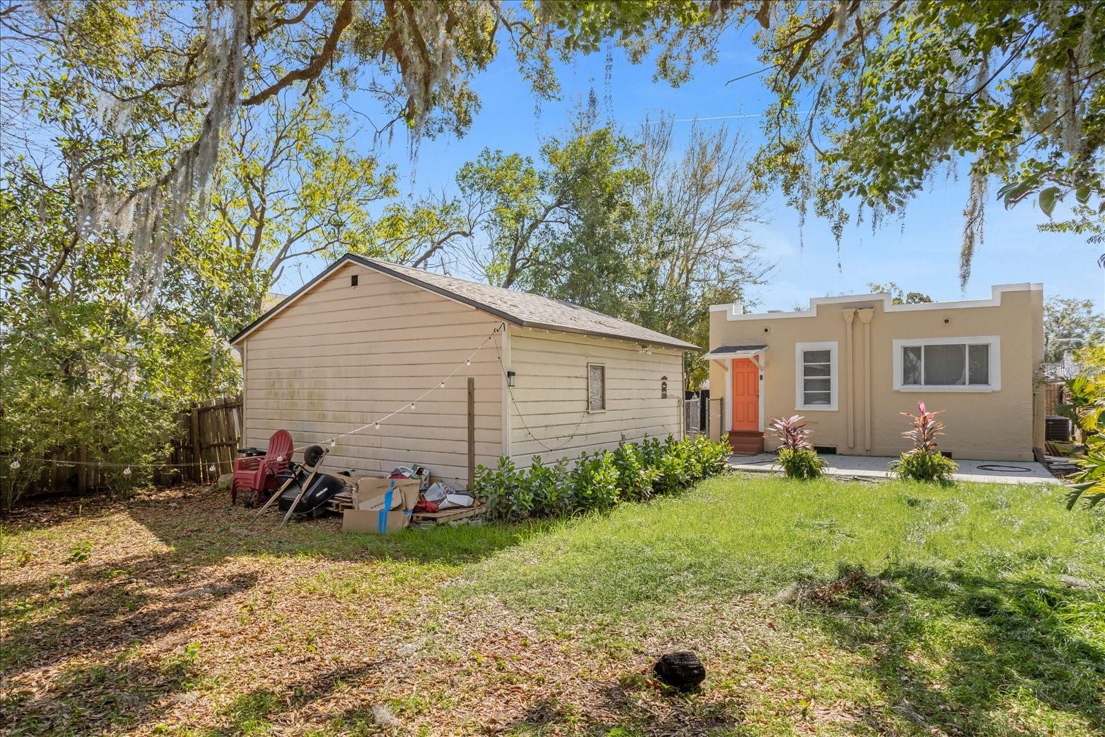 ARLINGTON HEIGHTS - Residential Lease