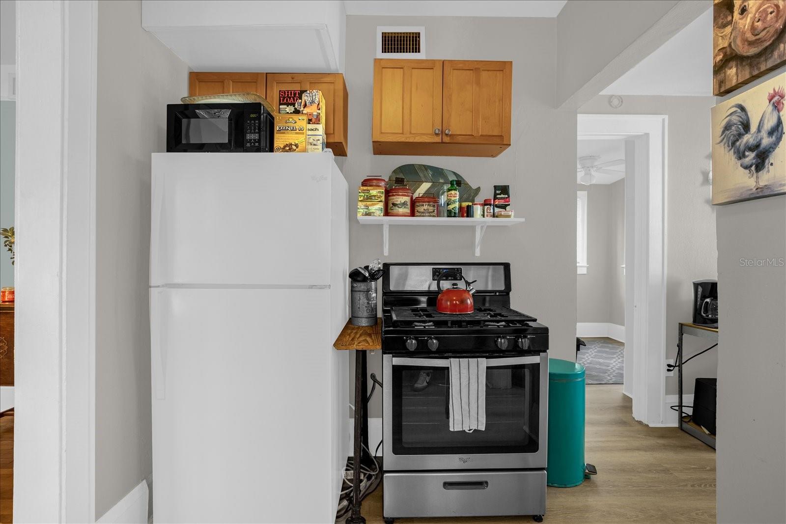 ARLINGTON HEIGHTS - Residential Lease