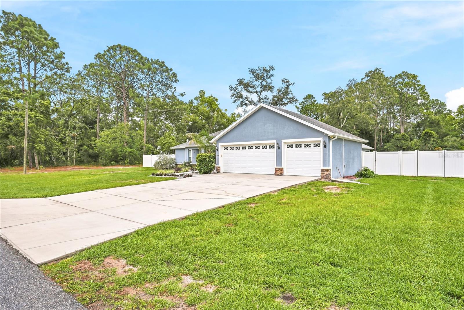 SPRING HILL - Residential