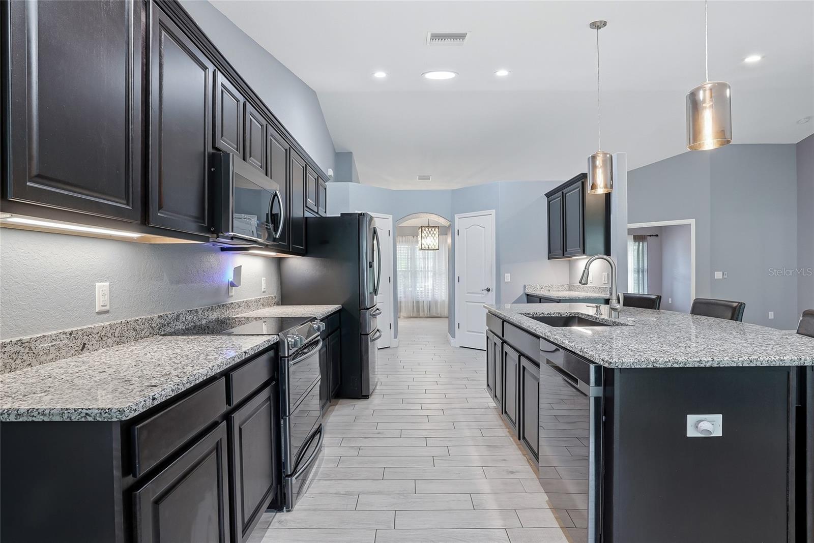SPRING HILL - Residential
