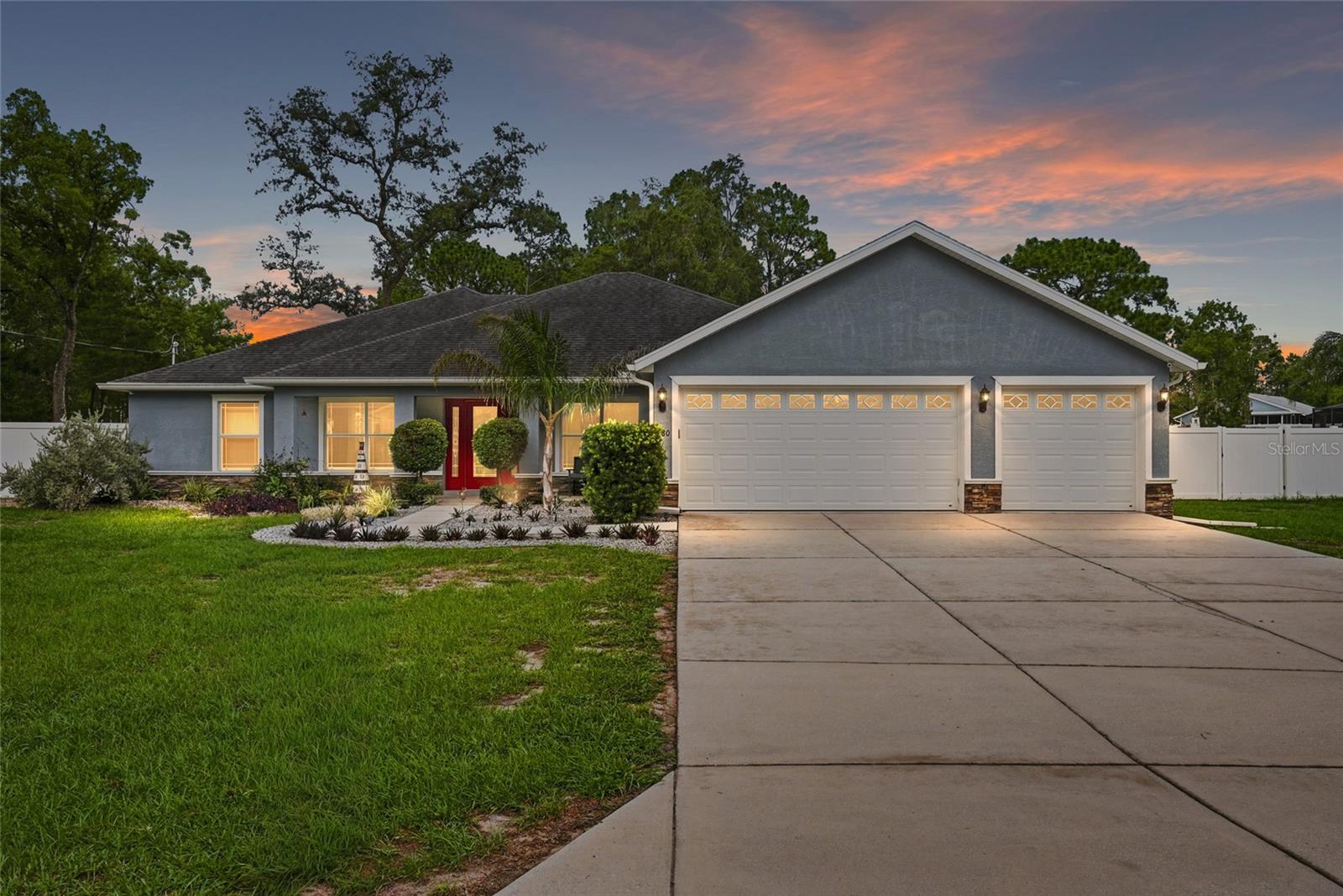 SPRING HILL - Residential