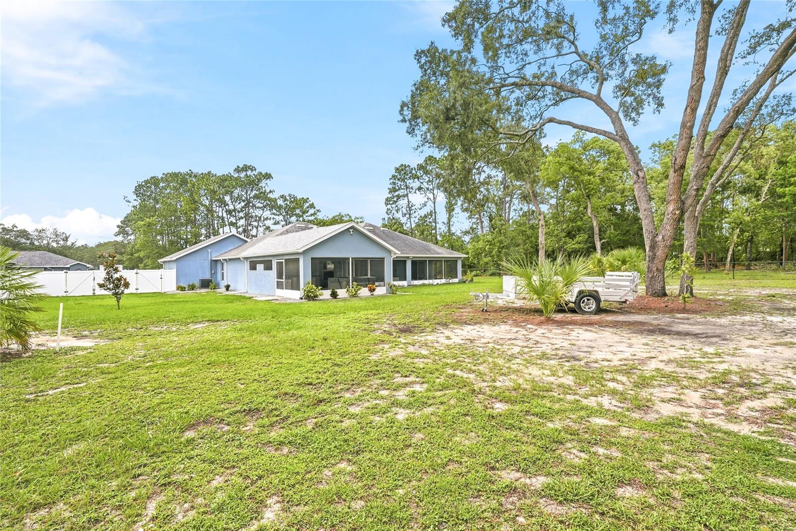 SPRING HILL - Residential