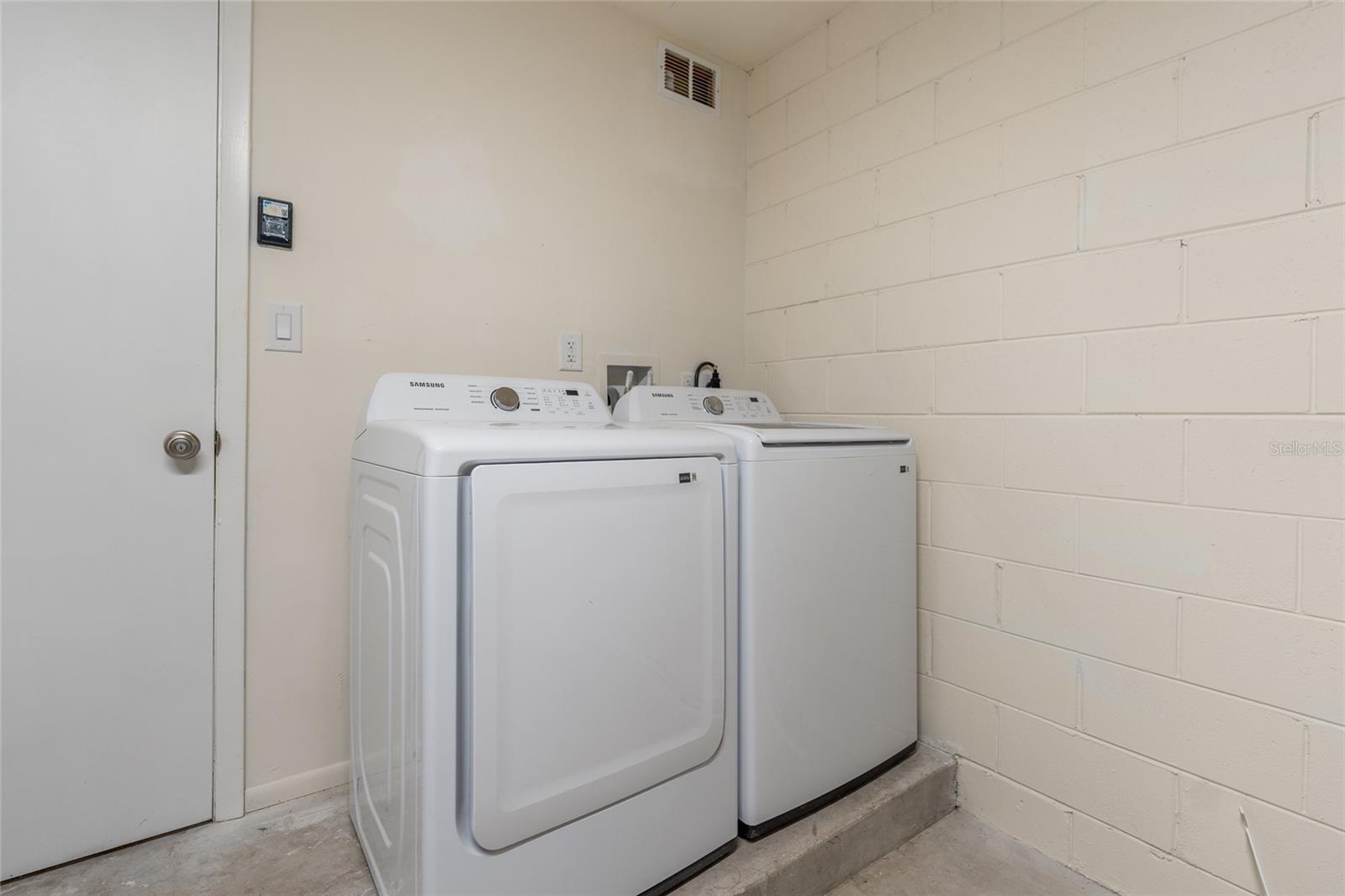 CITRUS CHASE PH 1 - Residential