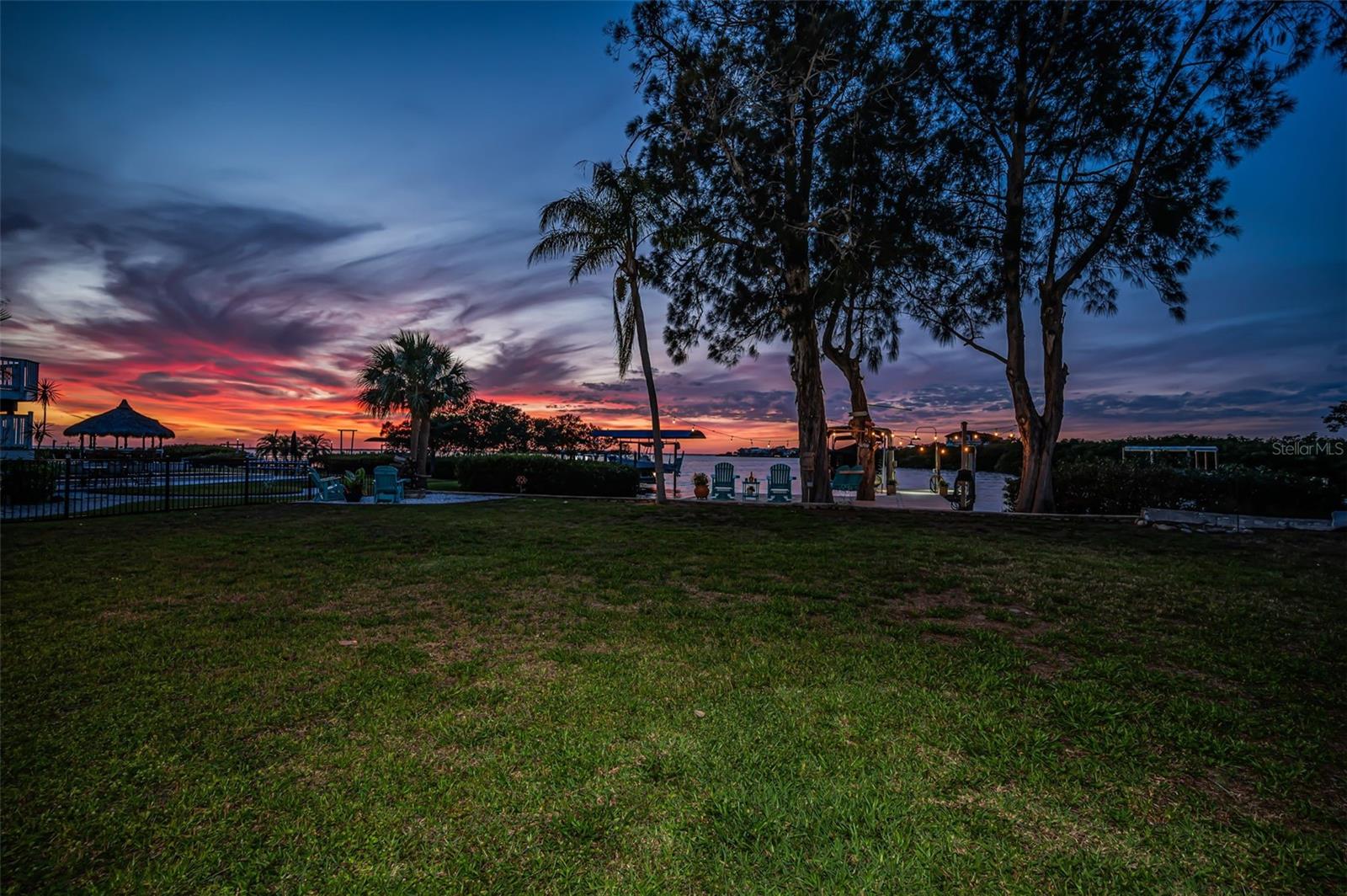 SEA BREEZE ISLAND - Residential