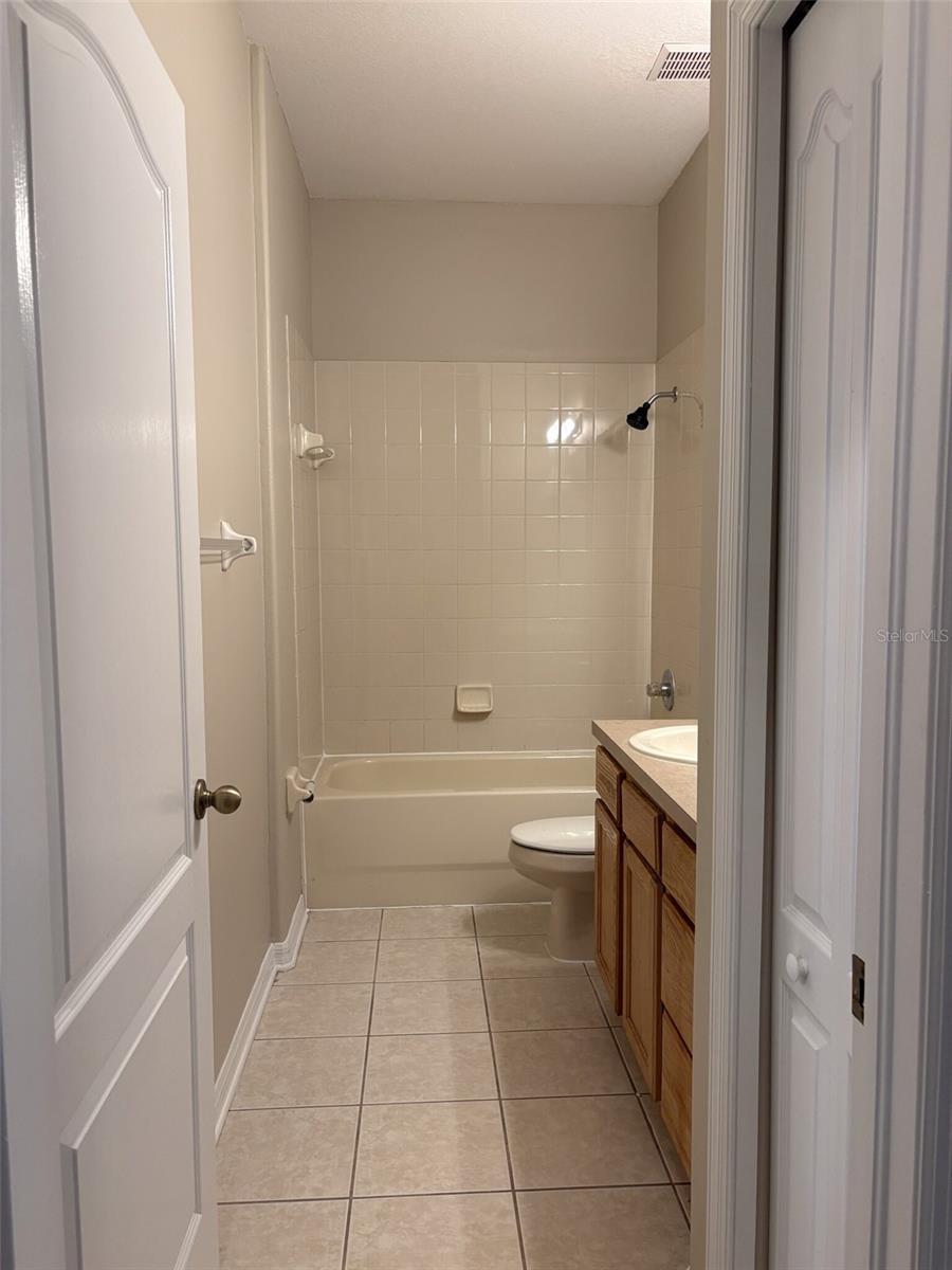 MEADOW POINTE 04 PRCL K - Residential Lease