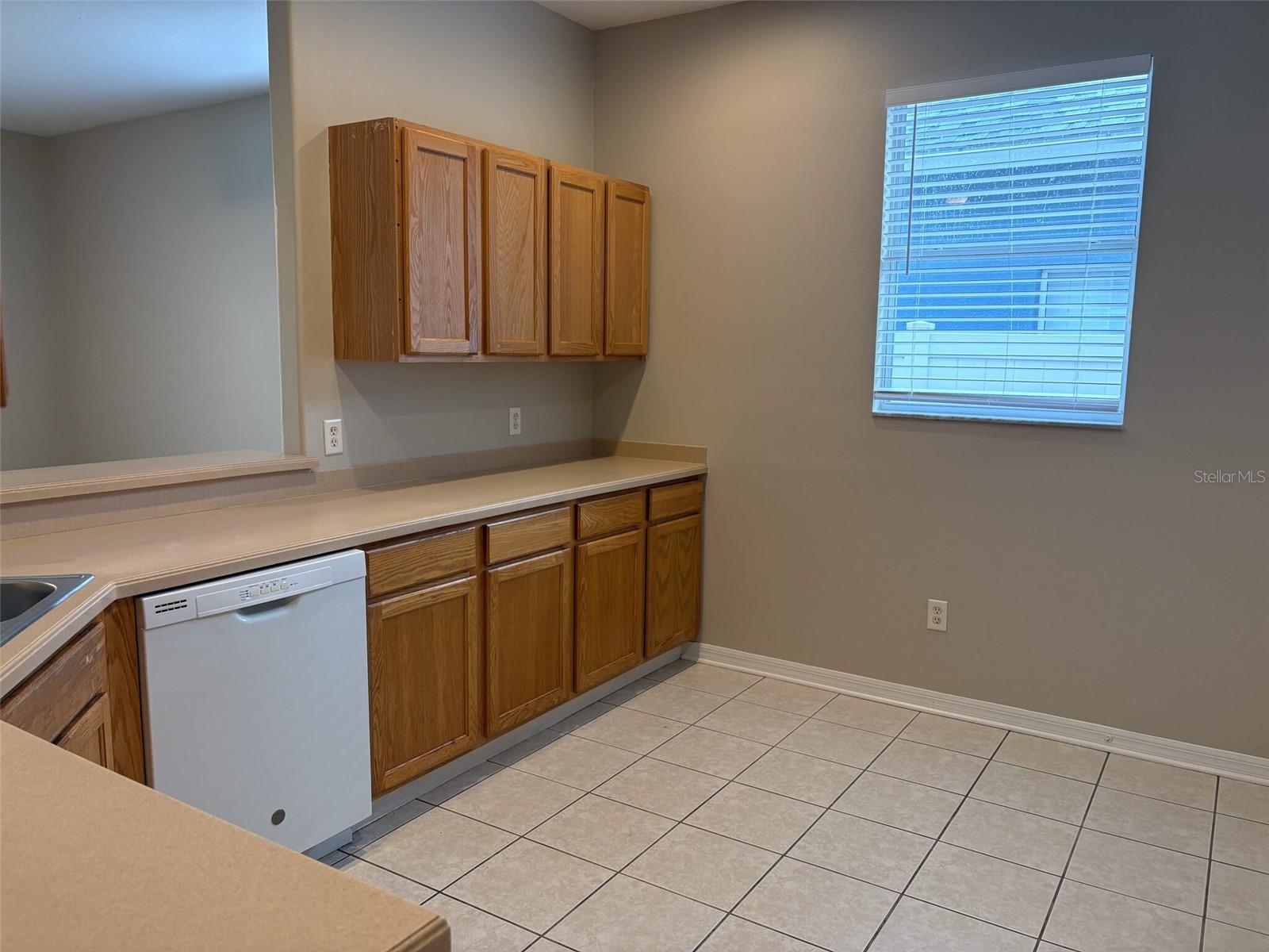 MEADOW POINTE 04 PRCL K - Residential Lease