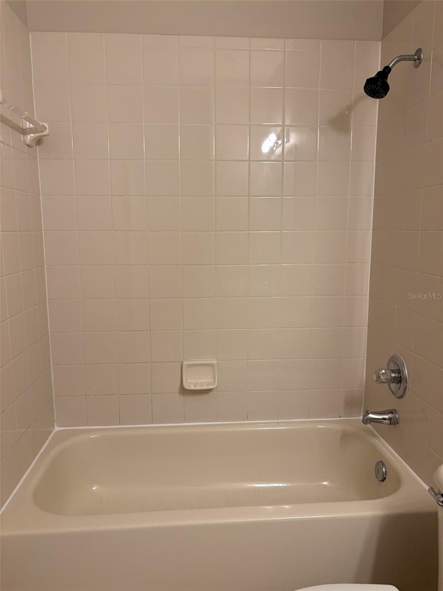 MEADOW POINTE 04 PRCL K - Residential Lease