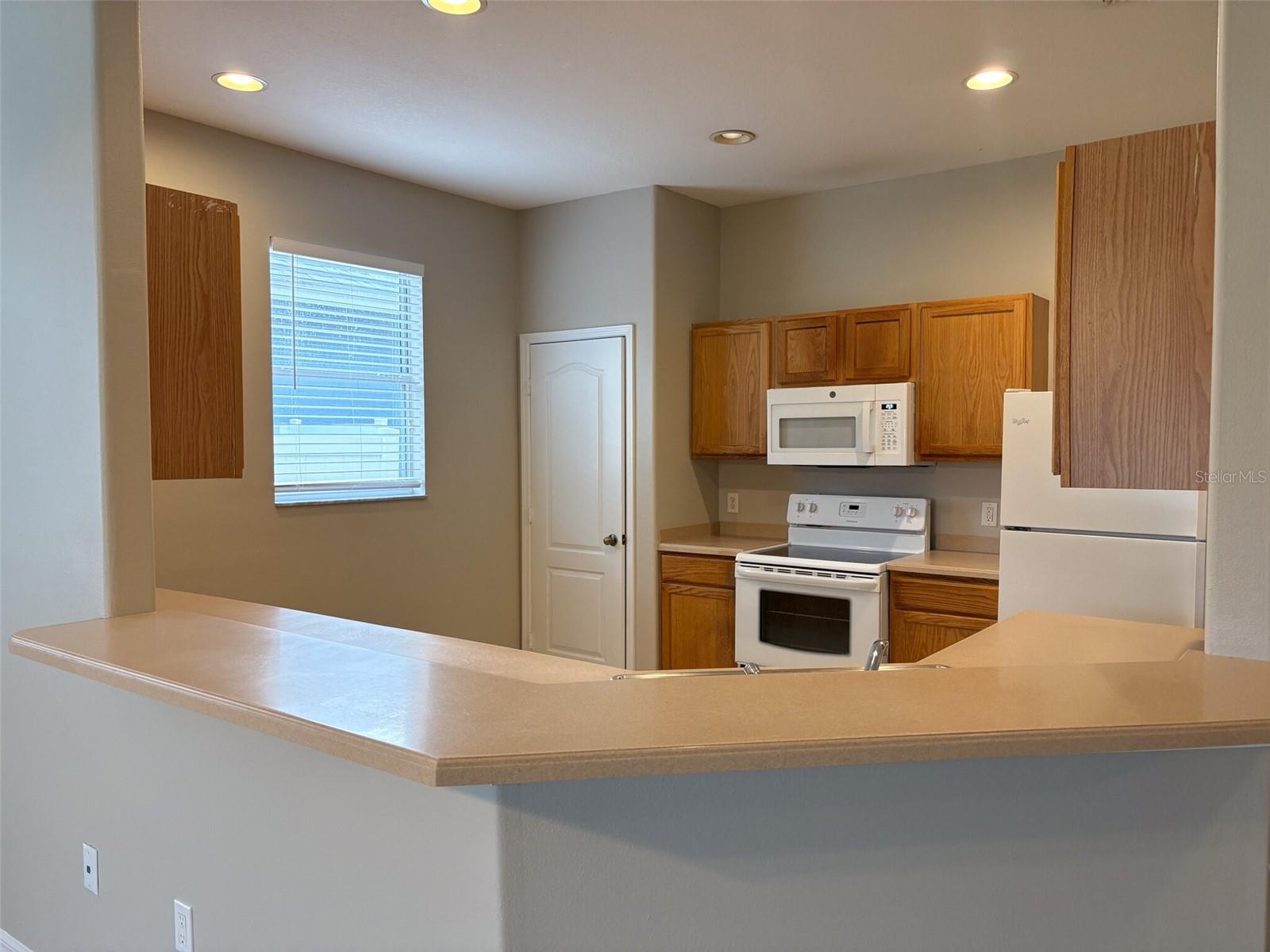 MEADOW POINTE 04 PRCL K - Residential Lease