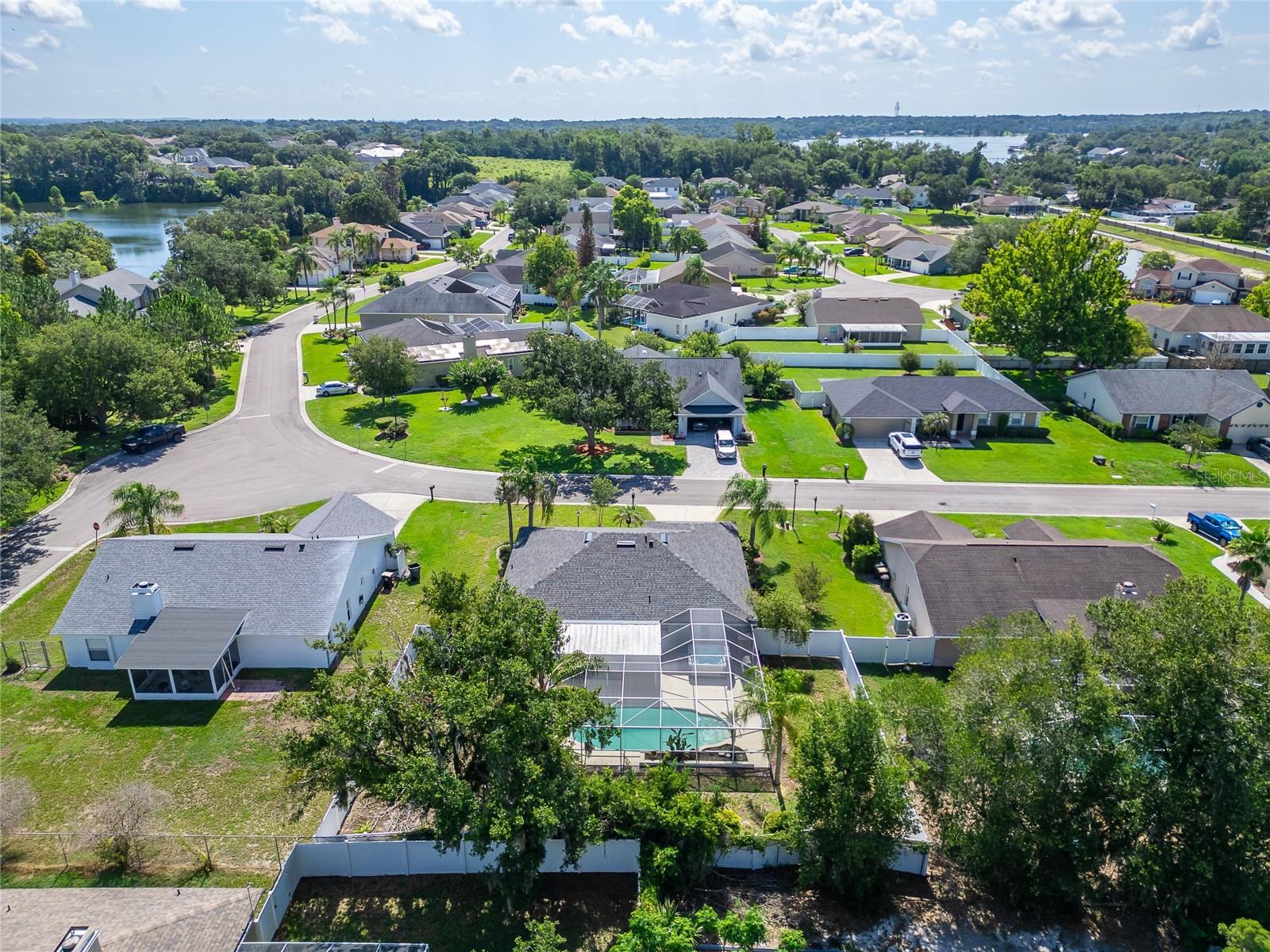 SCOTT LAKE WEST - Residential