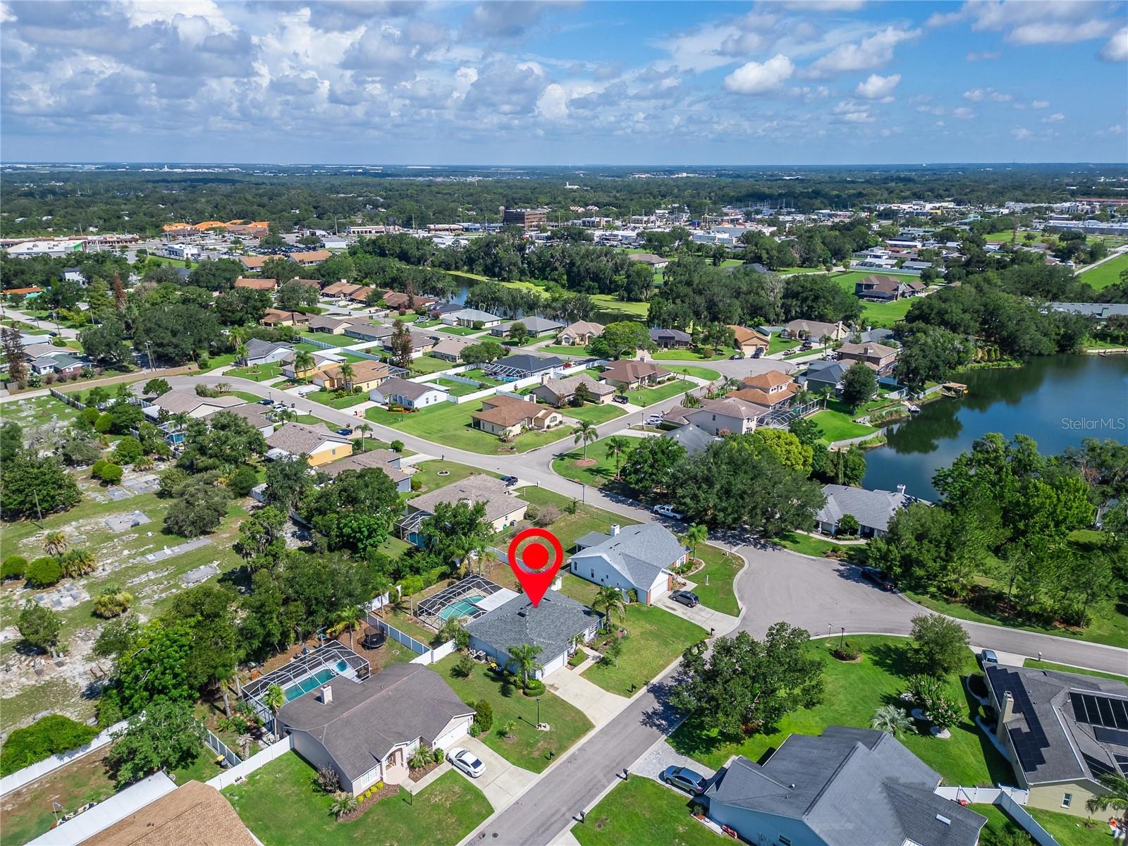 SCOTT LAKE WEST - Residential