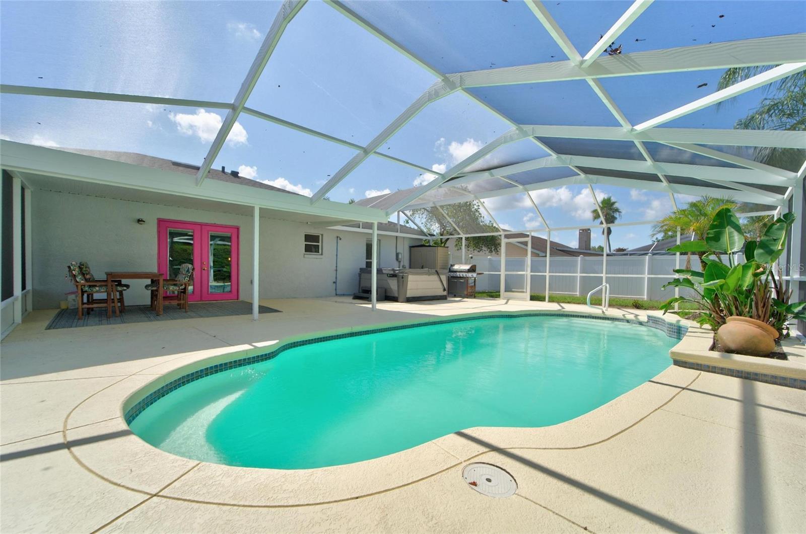 SCOTT LAKE WEST - Residential