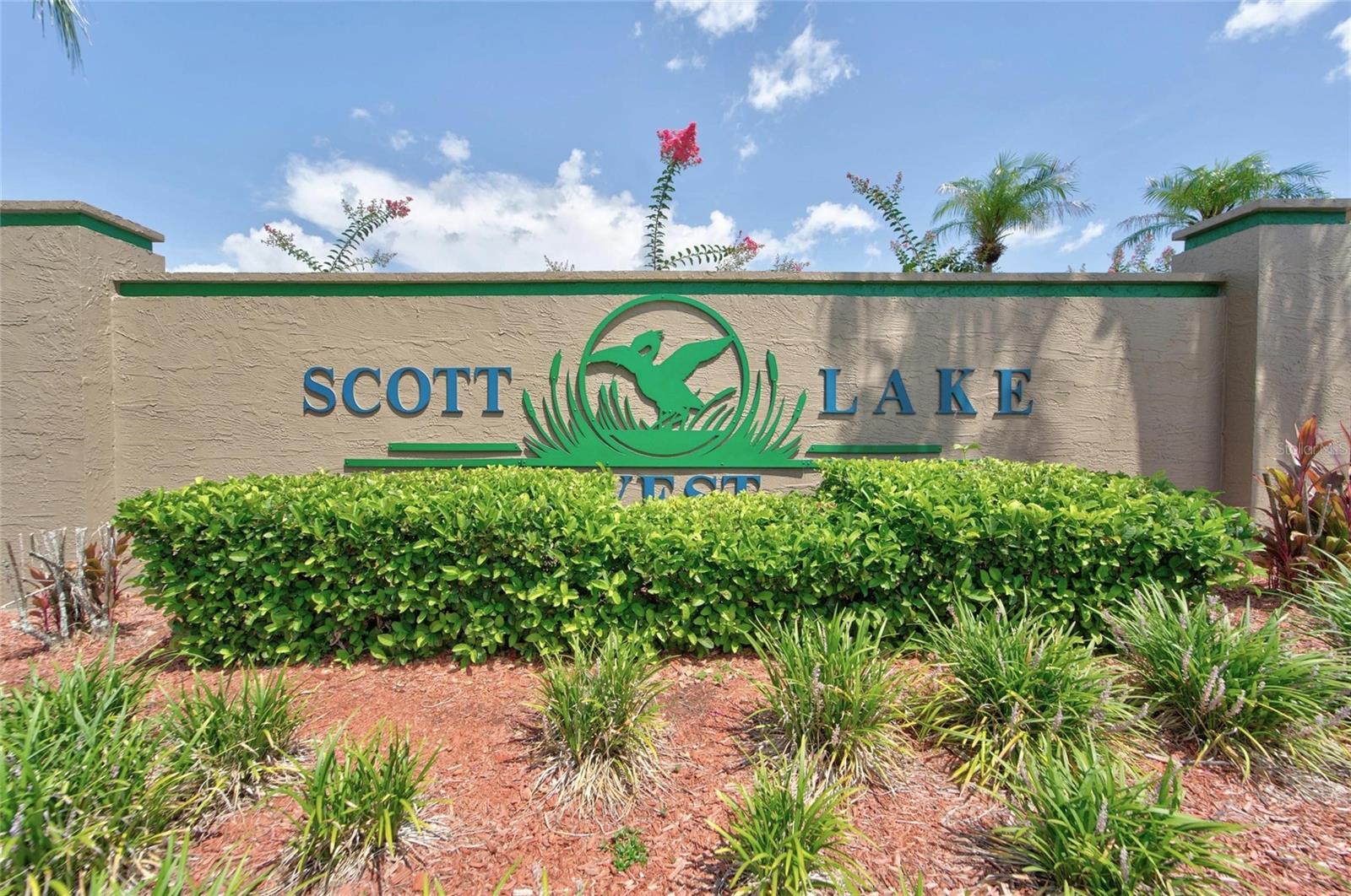 SCOTT LAKE WEST - Residential