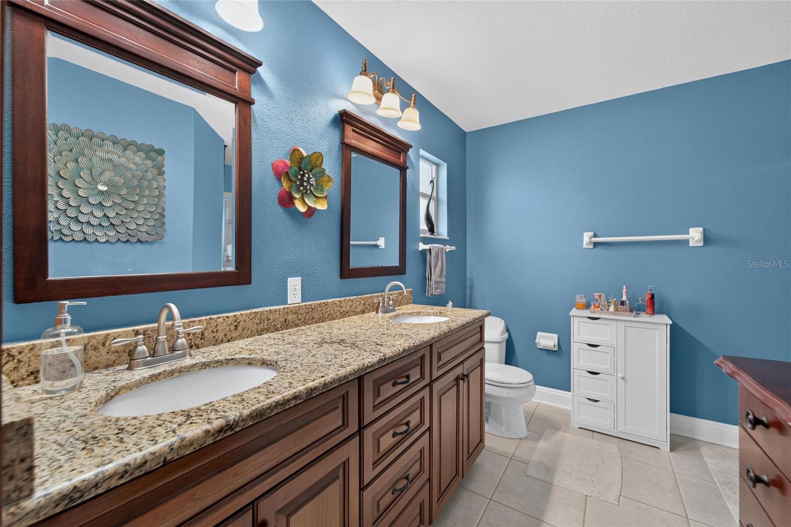 SCOTT LAKE WEST - Residential