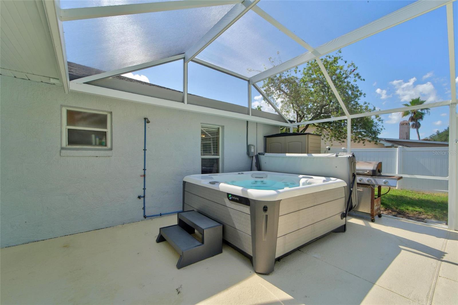 SCOTT LAKE WEST - Residential