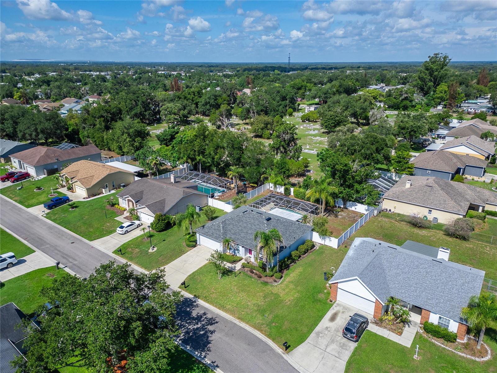 SCOTT LAKE WEST - Residential