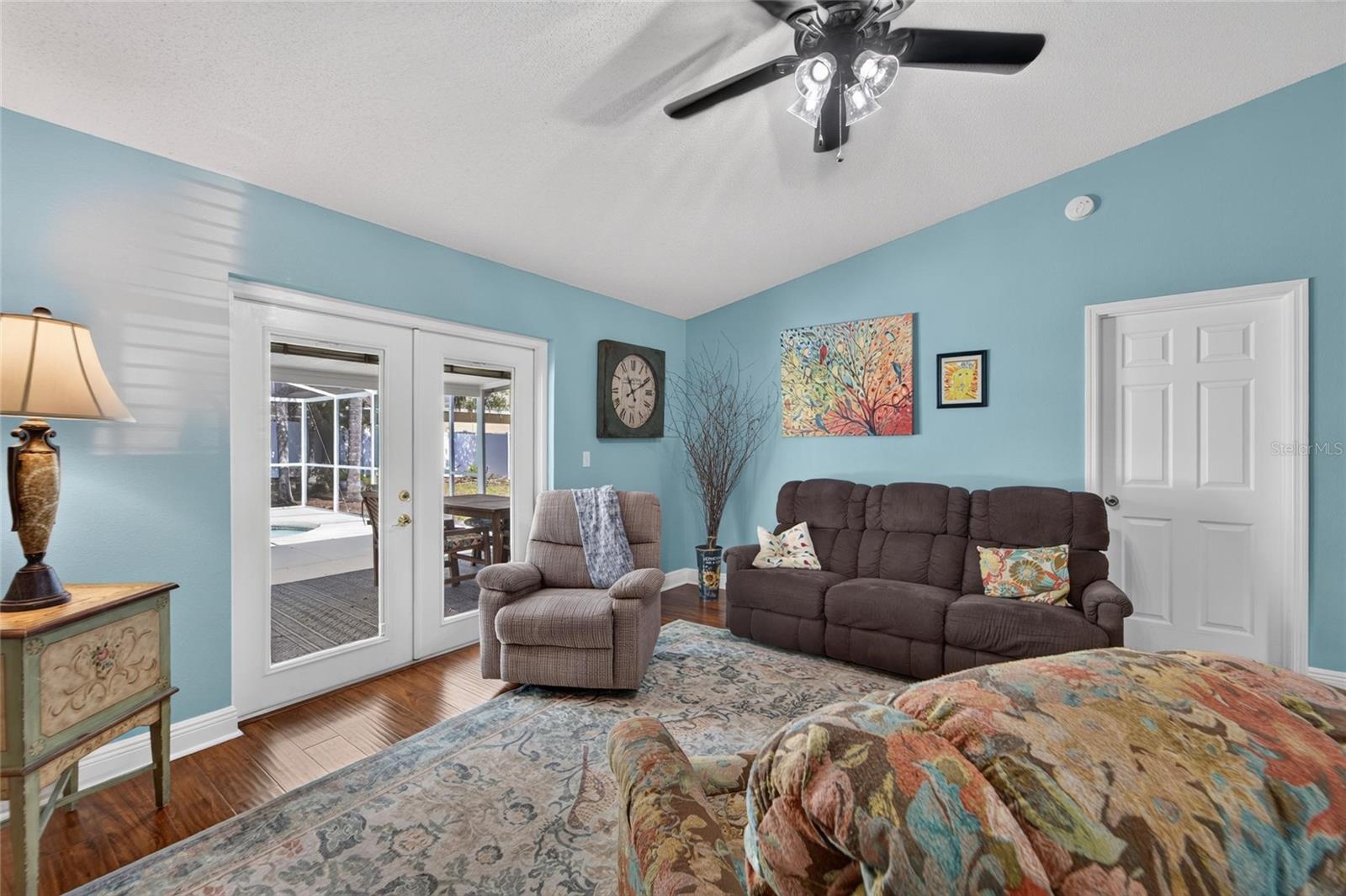 SCOTT LAKE WEST - Residential