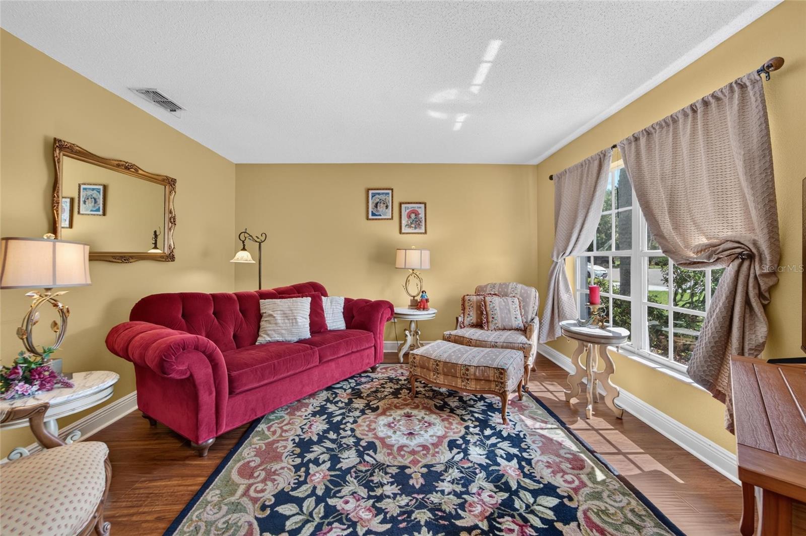SCOTT LAKE WEST - Residential