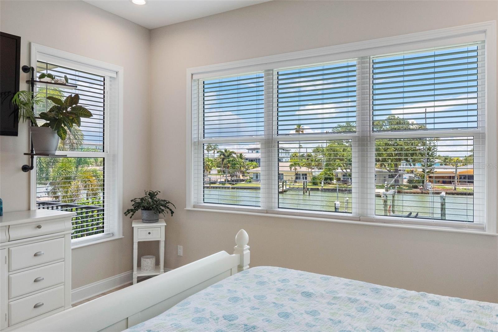 LONE PALM BEACH 3RD ADD - Residential