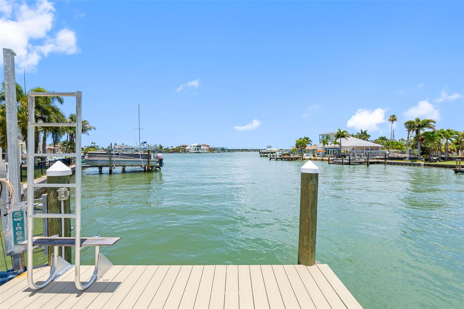 LONE PALM BEACH 3RD ADD - Residential