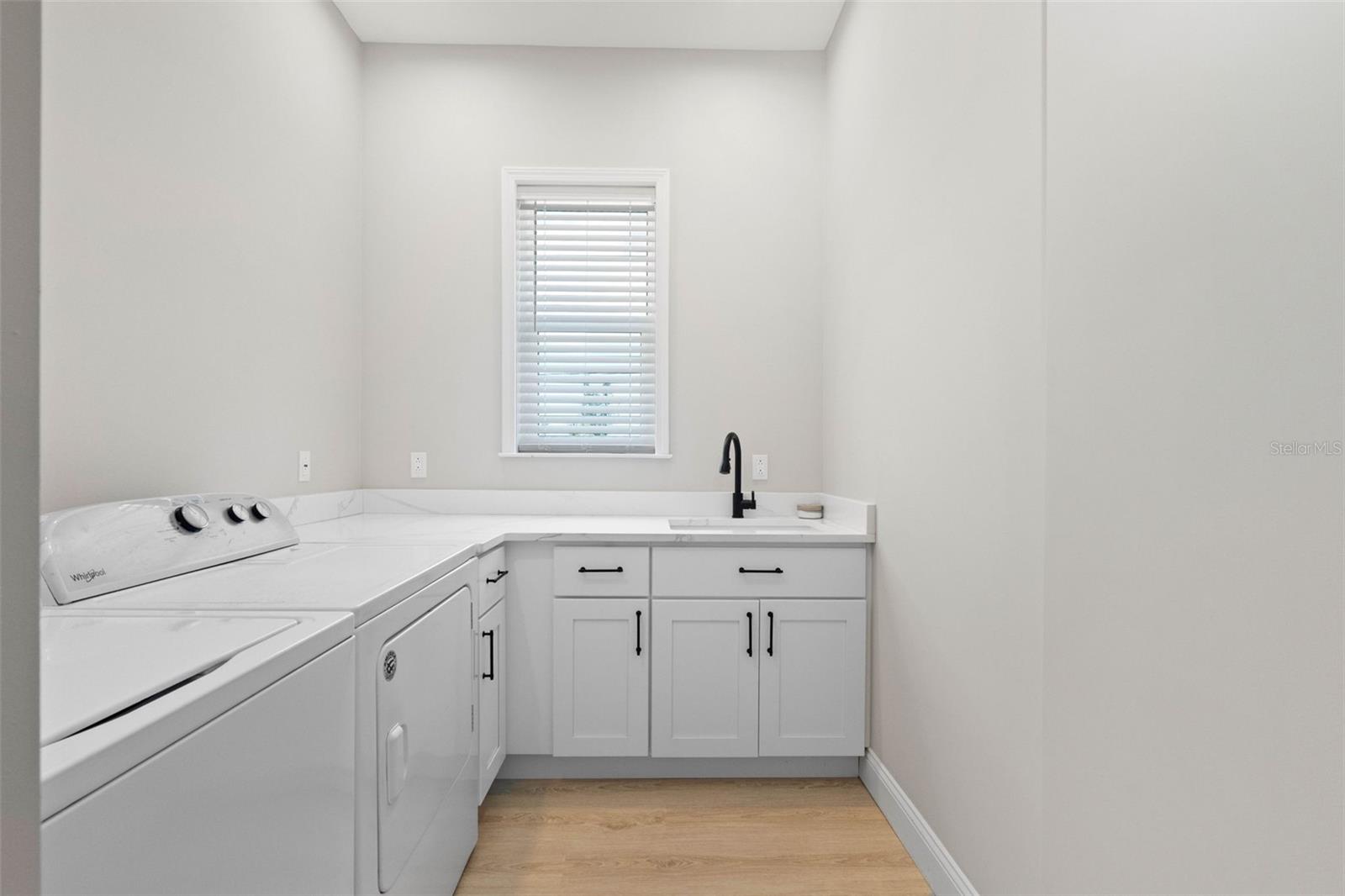 LONE PALM BEACH 3RD ADD - Residential
