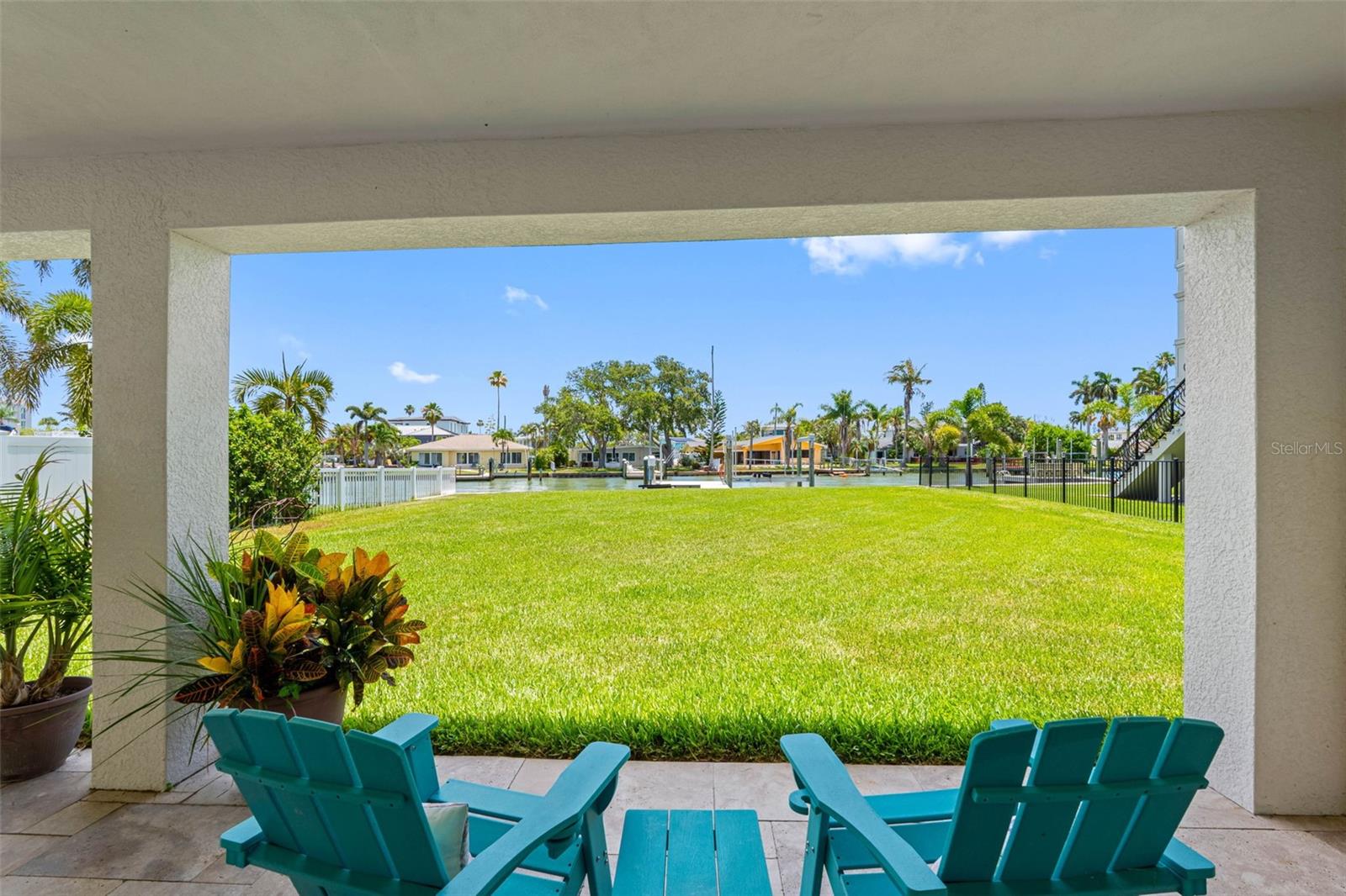 LONE PALM BEACH 3RD ADD - Residential