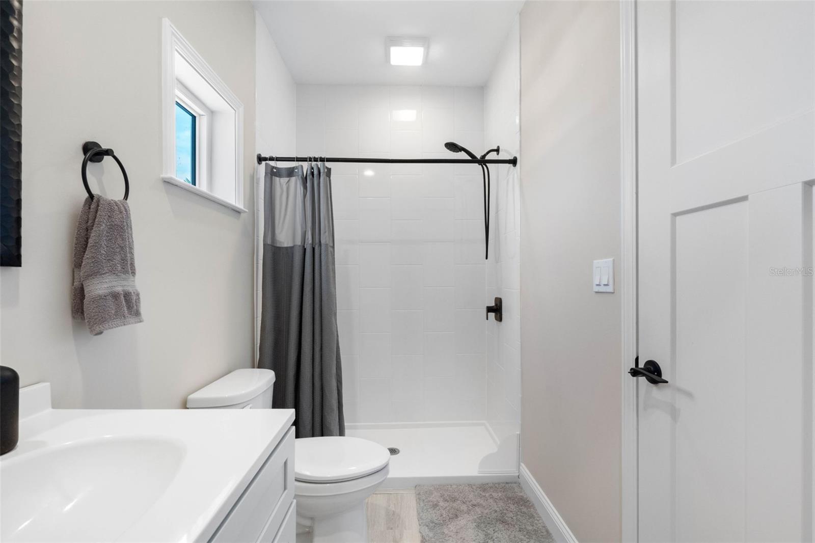 LONE PALM BEACH 3RD ADD - Residential