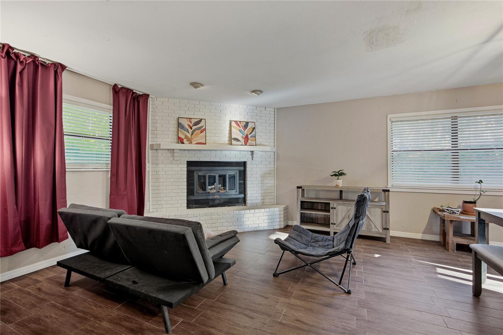 SPRINGTREE - Residential